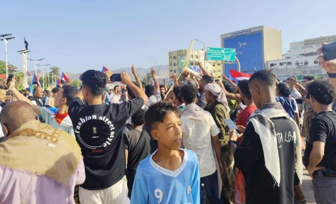 Img 20250517 Wa0012 تظاهرة للرجال في عدن( منصات التواصل)